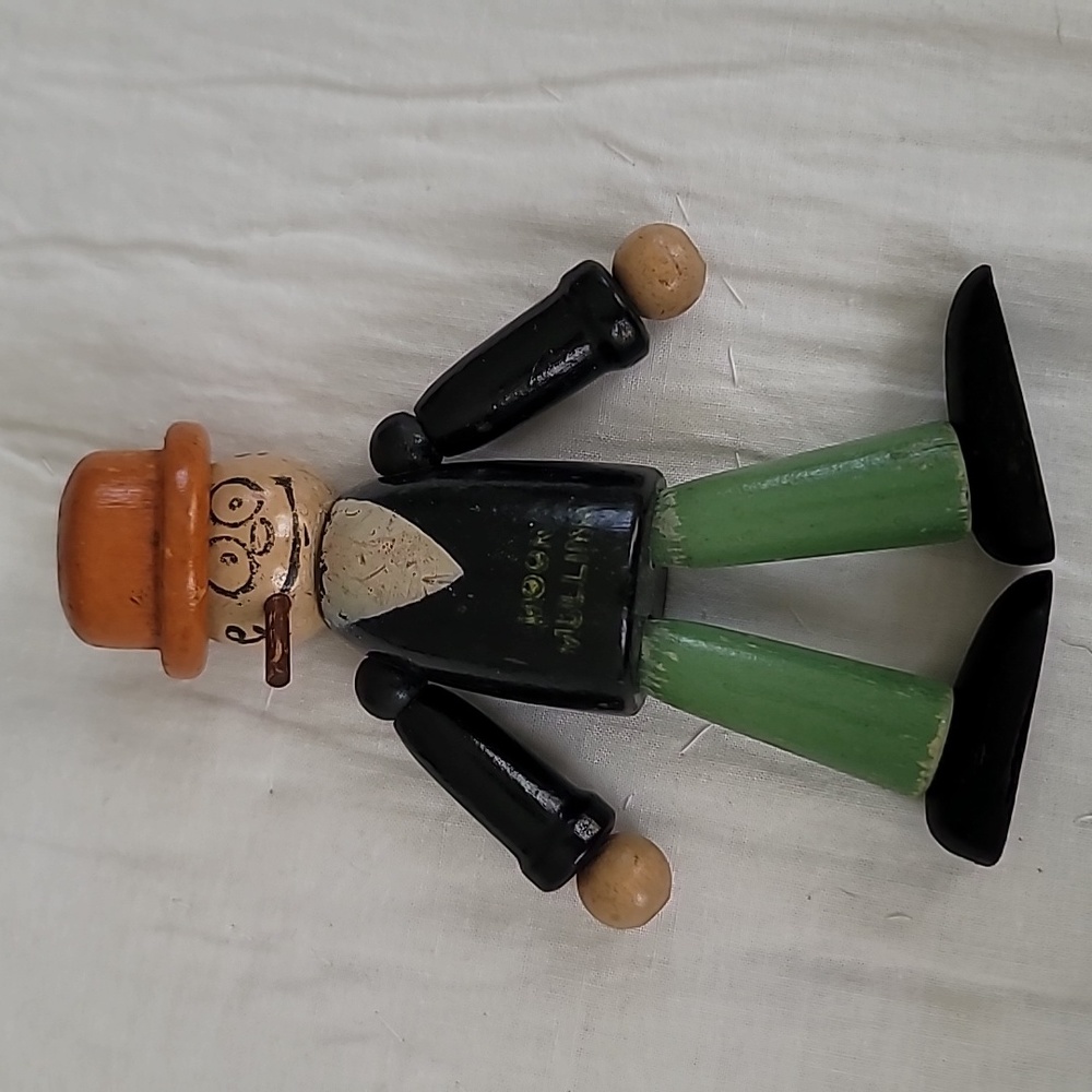 Vintage Moon Mullins jointed figure